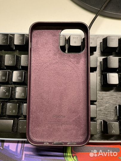 Apple iPhone 13 mini Leather Case Dark Cherry