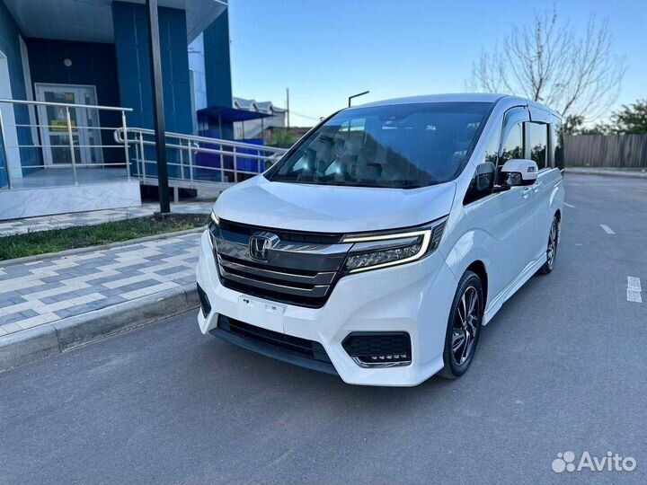 Honda Stepwgn 1.5 CVT, 2019, 75 000 км