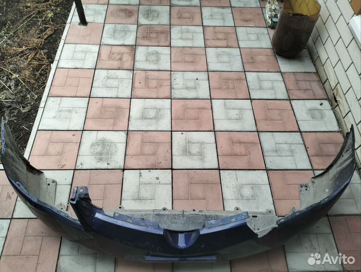 Бампер передний на honda civic 4D