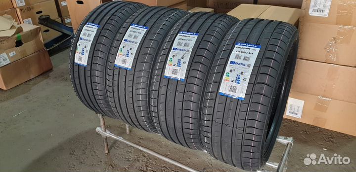 Triangle EffeXSport TH202 215/50 R17 95V