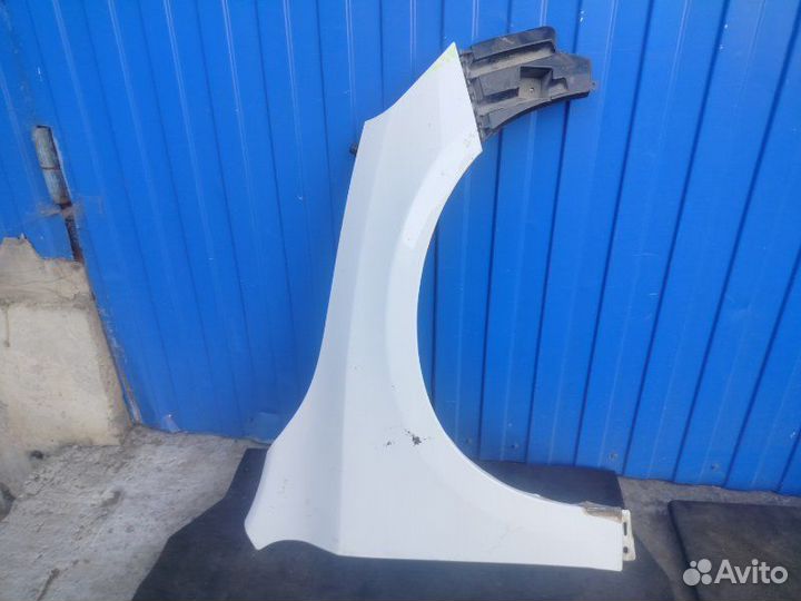 Крыло правое Volvo S60 2