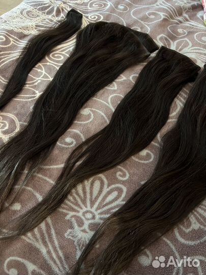 Волосы на заколках