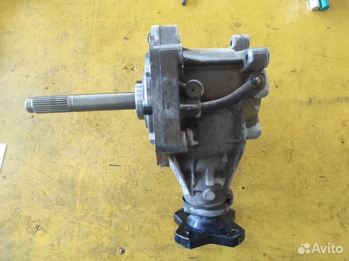 Передний редуктор nissan T31 QR25DE