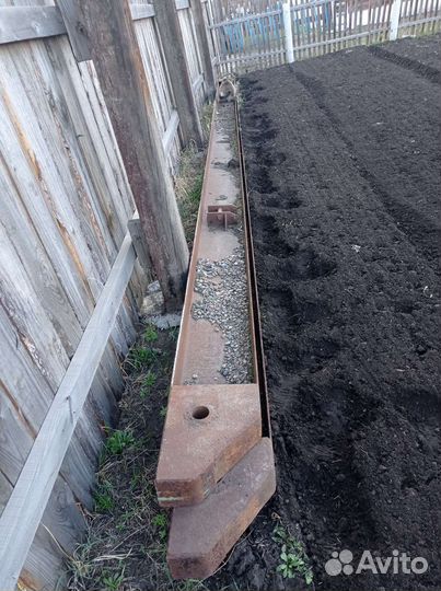 Швеллер бу, 2 шт. по 8 метров