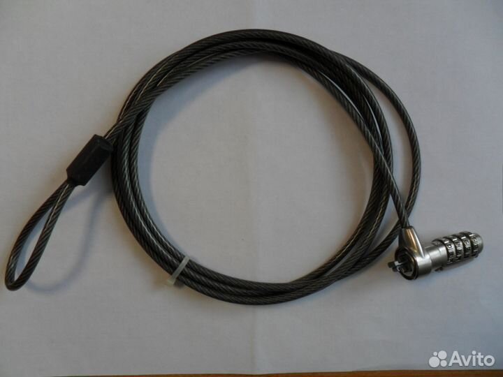 Трос безопасности для защиты ноутбуков с кодовым з