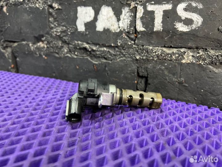 Клапан vvti Toyota Vitz NSP130-2054689 1NR-FE 2012