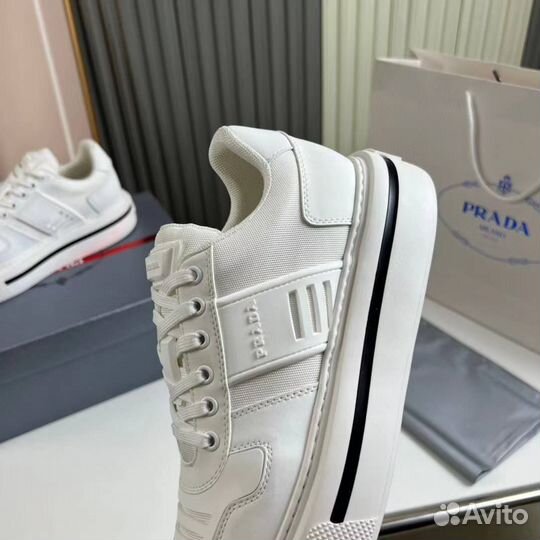 Кроссовки мужские prada