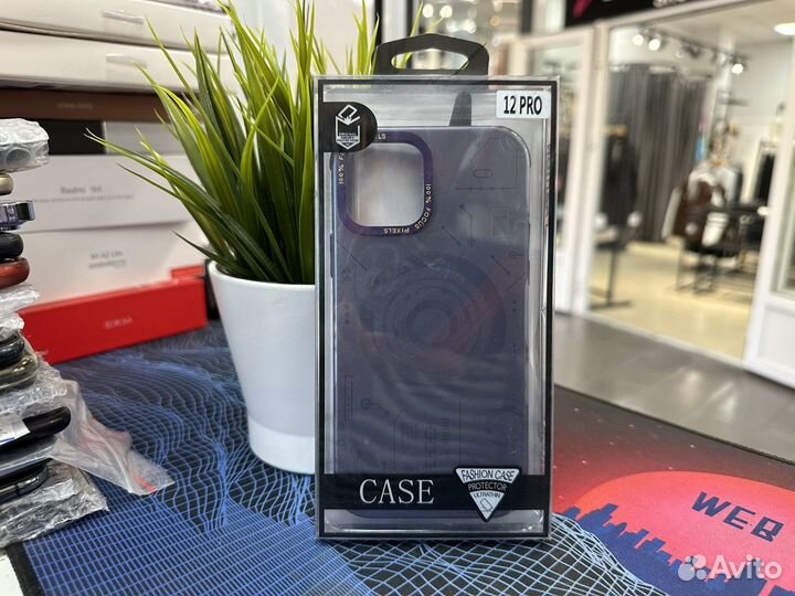 Чехол Shust Case iPhone 12/12 Pro