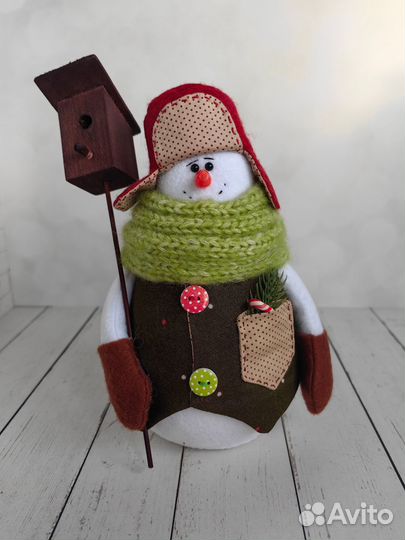 Новогодний снеговик