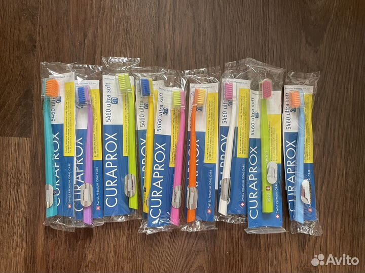 Зубная щетка curaprox
