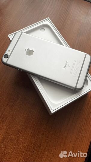 Телефон iPhone 6s