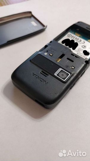 Телефон Nokia E51