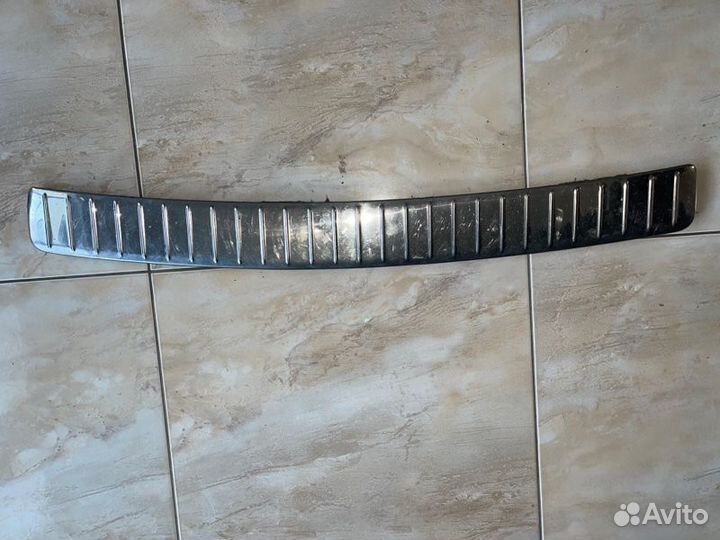 Накладка бампера задняя Mercedes W 164 Ml Class