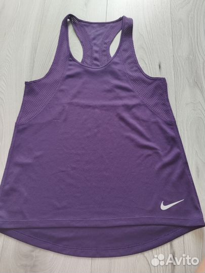 Спортивная майка женская