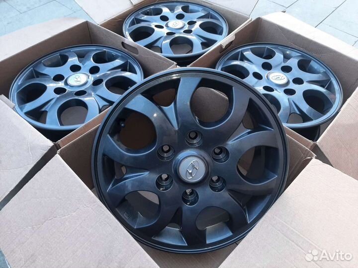 Оригинальные диски R16 Hyundai H1 Grand Starex