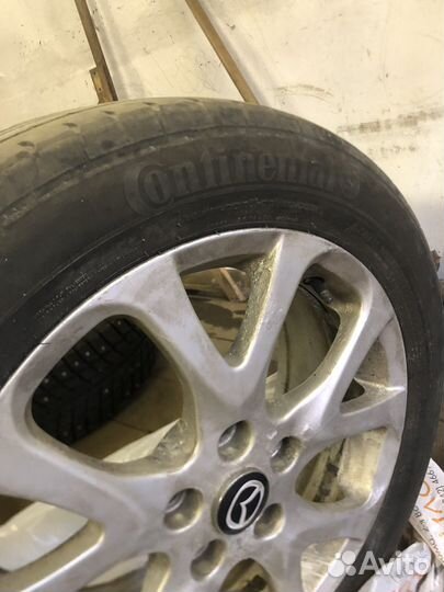 Continental ContiPremiumContact 2 215/55 R17 94V