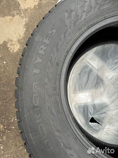 Nokian Tyres Hakkapeliitta 9 SUV 285/60 R18