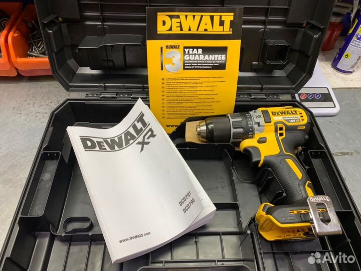 Дрель-шуруповерт dewalt DCD791NT (18В)