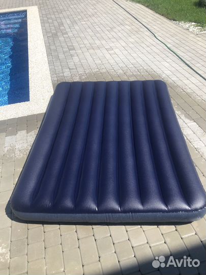 Надувной матрас intex