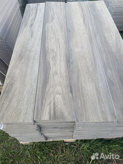 Керамогранит под дерево