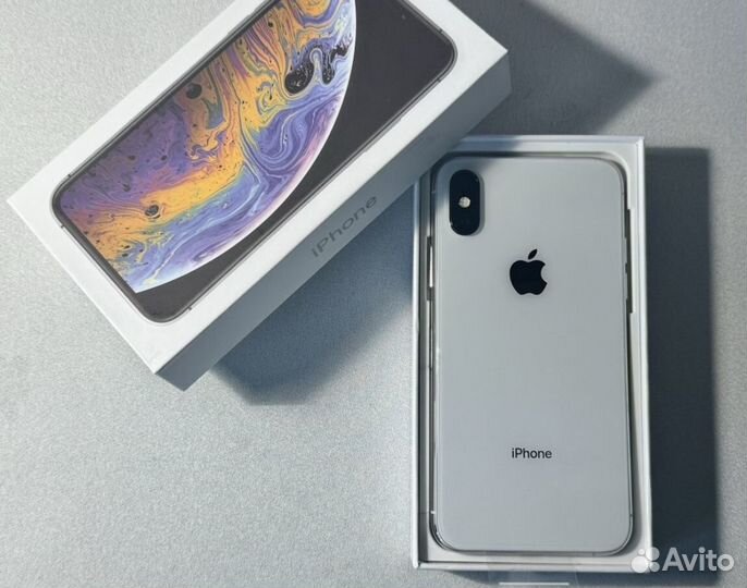 iPhone Xs, 256 ГБ