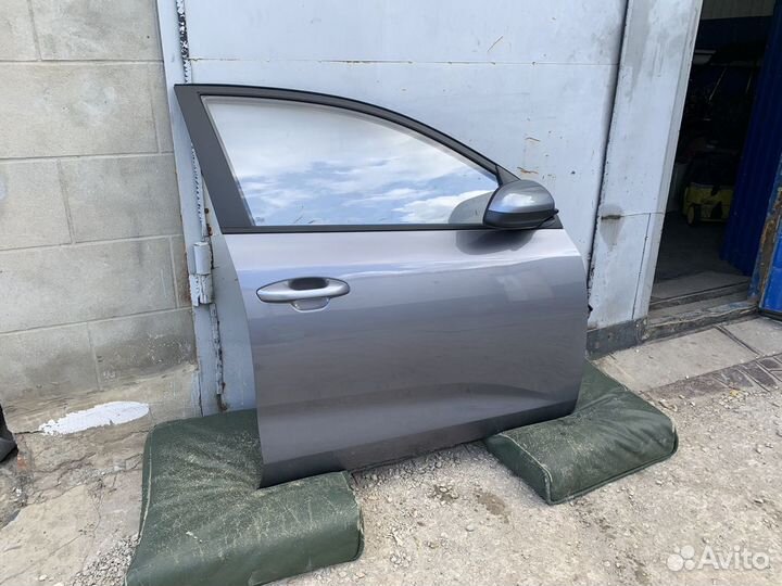 Дверь передняя правая Kia Rio 4 Оригинал 2017-2021