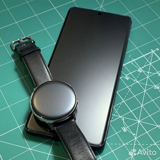 Матовая защитная пленка для смартфонов Броноскинс