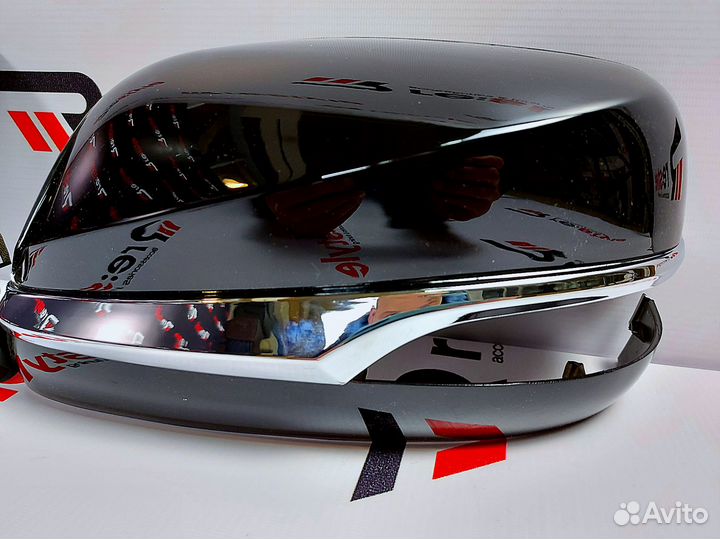 Накладки на зеркала LX570 с16г TRD Superior