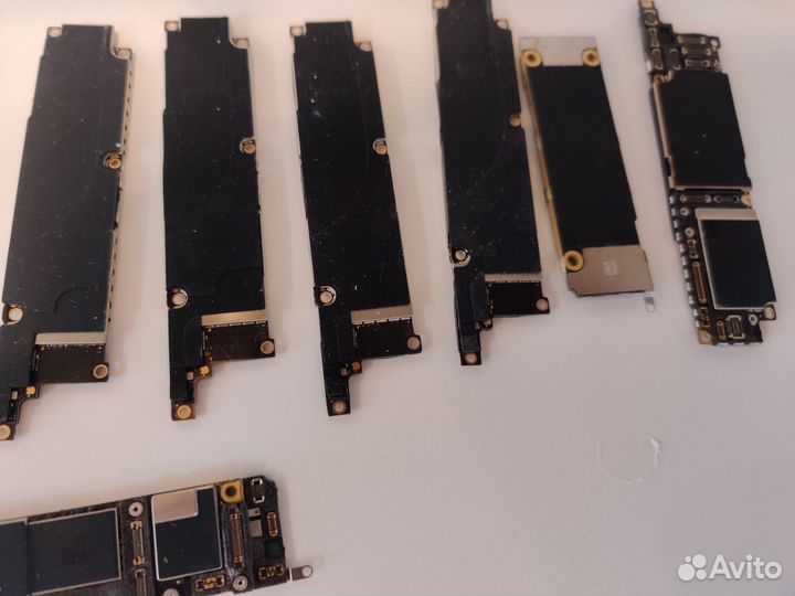 Запчасти iPhone