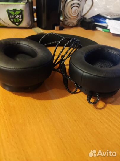 Беспроводные наушники jbl