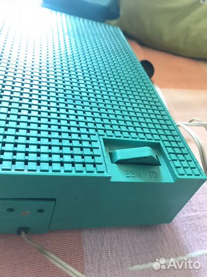 Стабилизатор напряжения Вега-70