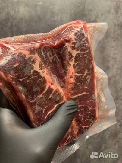 Стейки из мраморной говядины