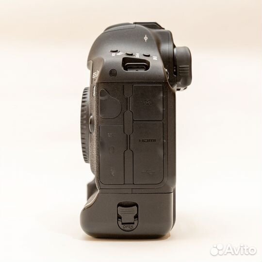 Canon EOS-1DX Mark II