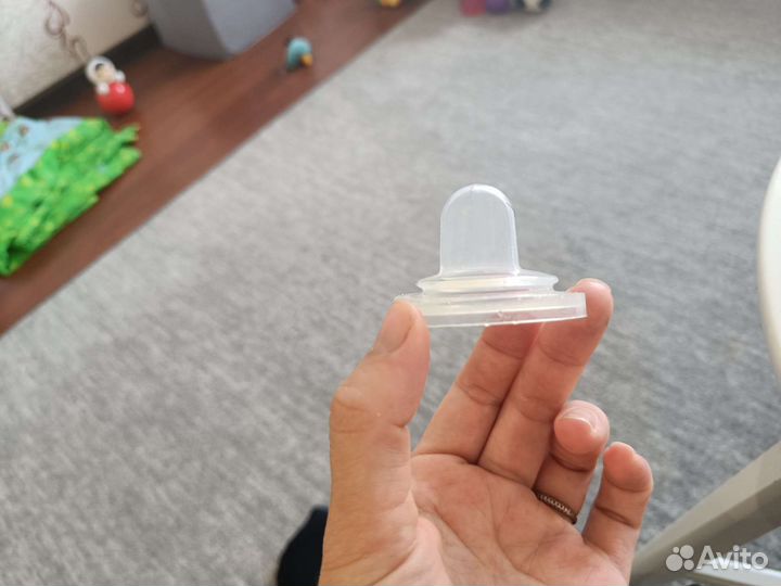 Поильник Avent с мягким носиком