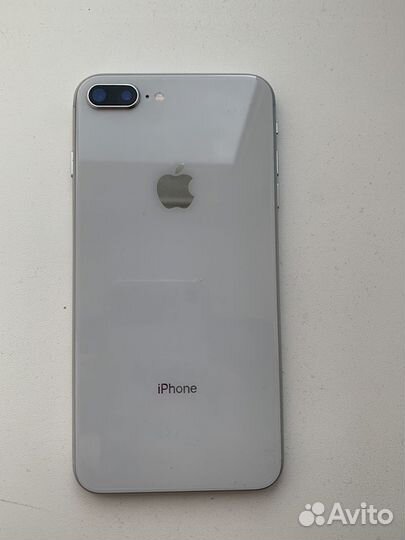 iPhone 8 Plus, 64 ГБ