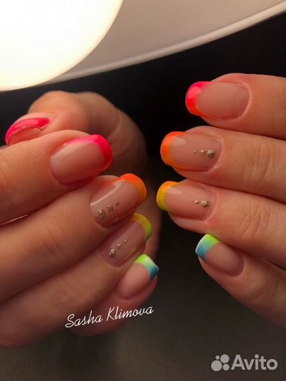 Мастер маникюра,педикюра,Наращивания,бровист