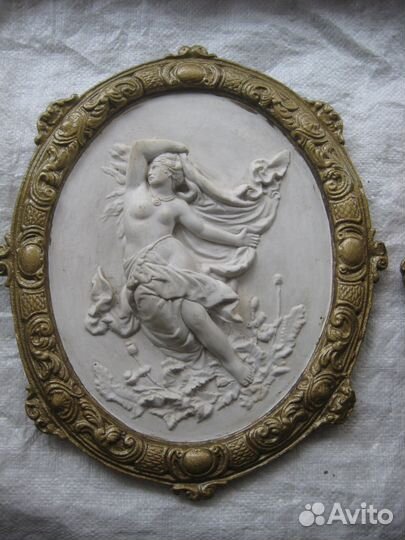 Панно на стену из гипса. Винтаж