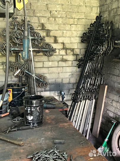 Кованый крест на могилу К3