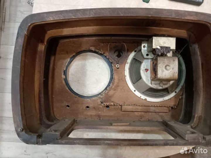 Радиоприёмник вэф м 557