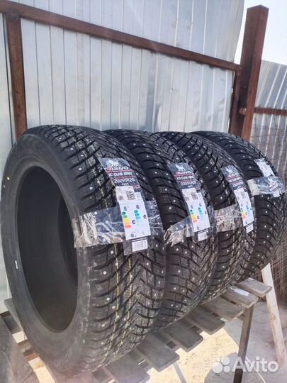 Arivo Ice Claw ARW7 235/55 R20