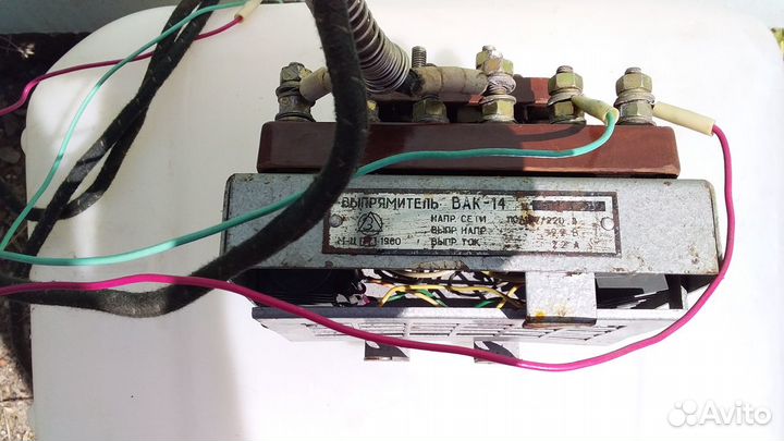 Выпрямитель тока вак -14