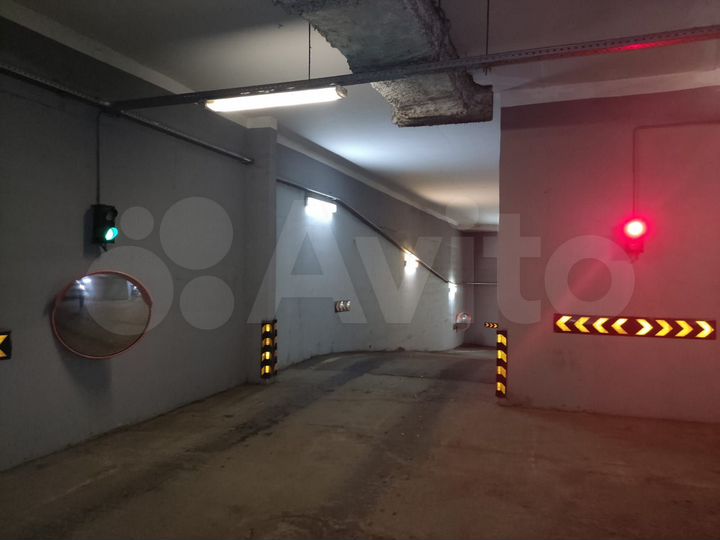 Машиноместо, 17 м²