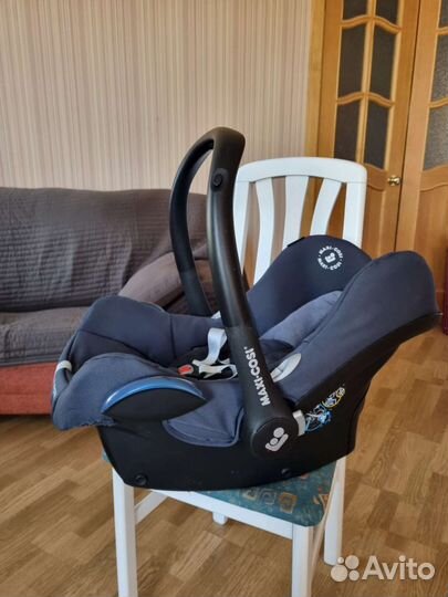 Автокресло 0+ (0-13кг) Maxi-Cosi CabrioFix