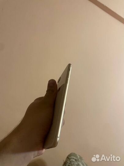 iPhone 8 Plus, 64 ГБ