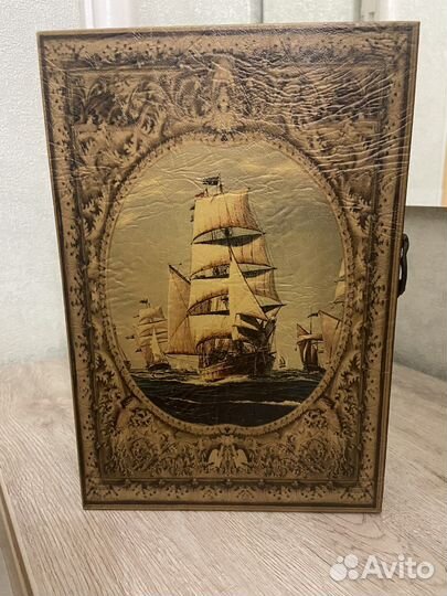 Ключница «Парусник»