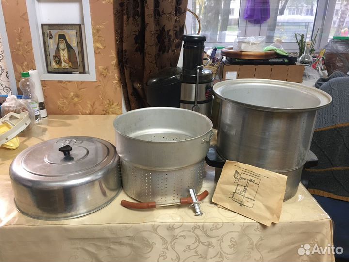 Соковыжималка, соковарка, комбайн