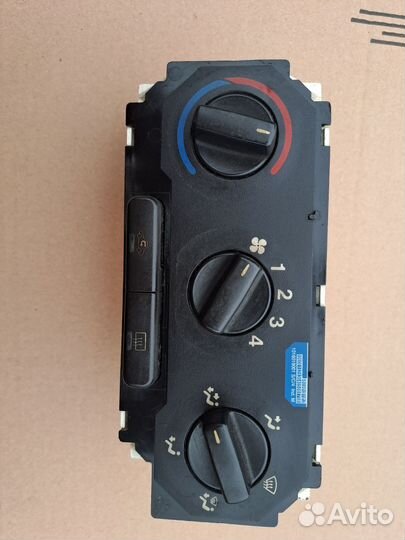 Блок управления климатом Opel Astra