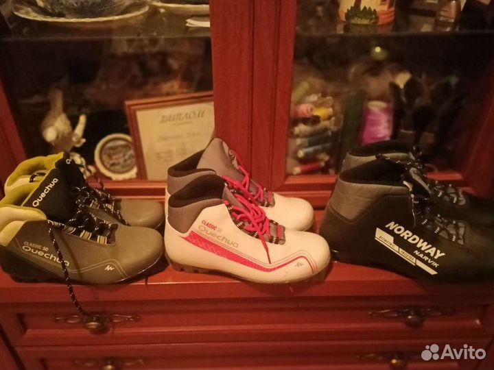 Лыжные ботинки конек и классика разные