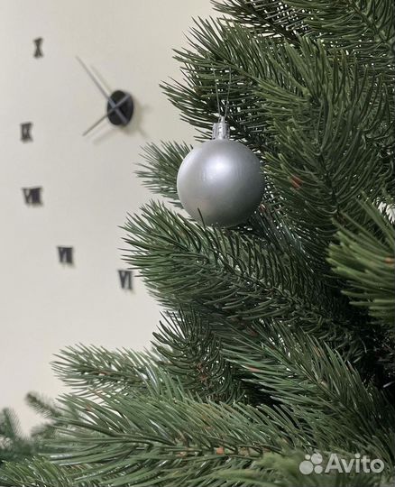 Искусственная елка