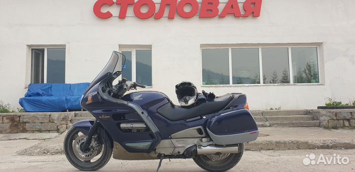 Honda ST1100 Pan European